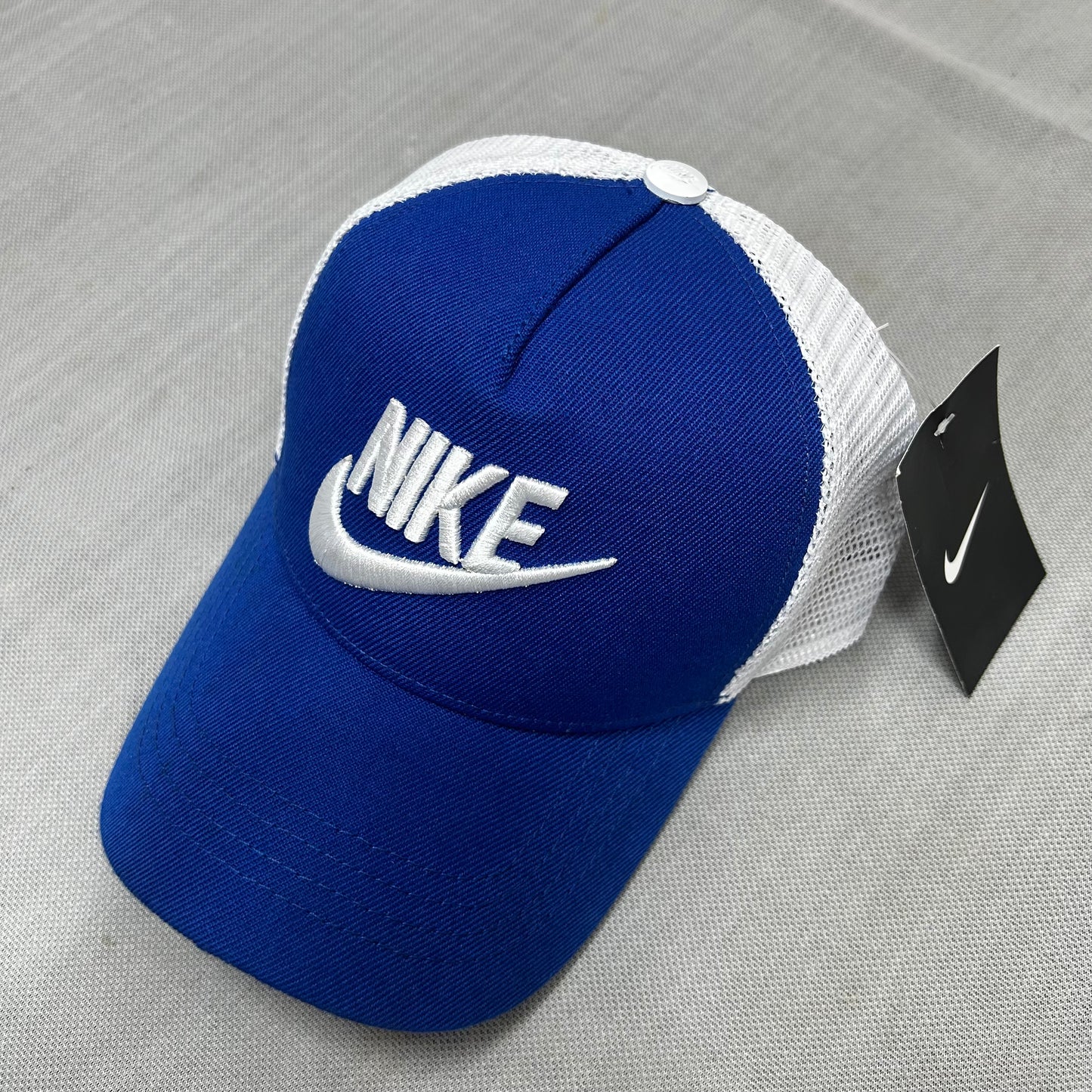 CHAPEAU NIKE