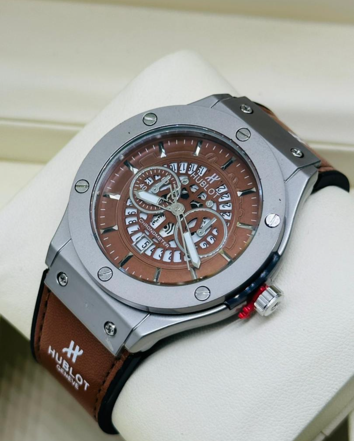 MONTRE HUBLOT