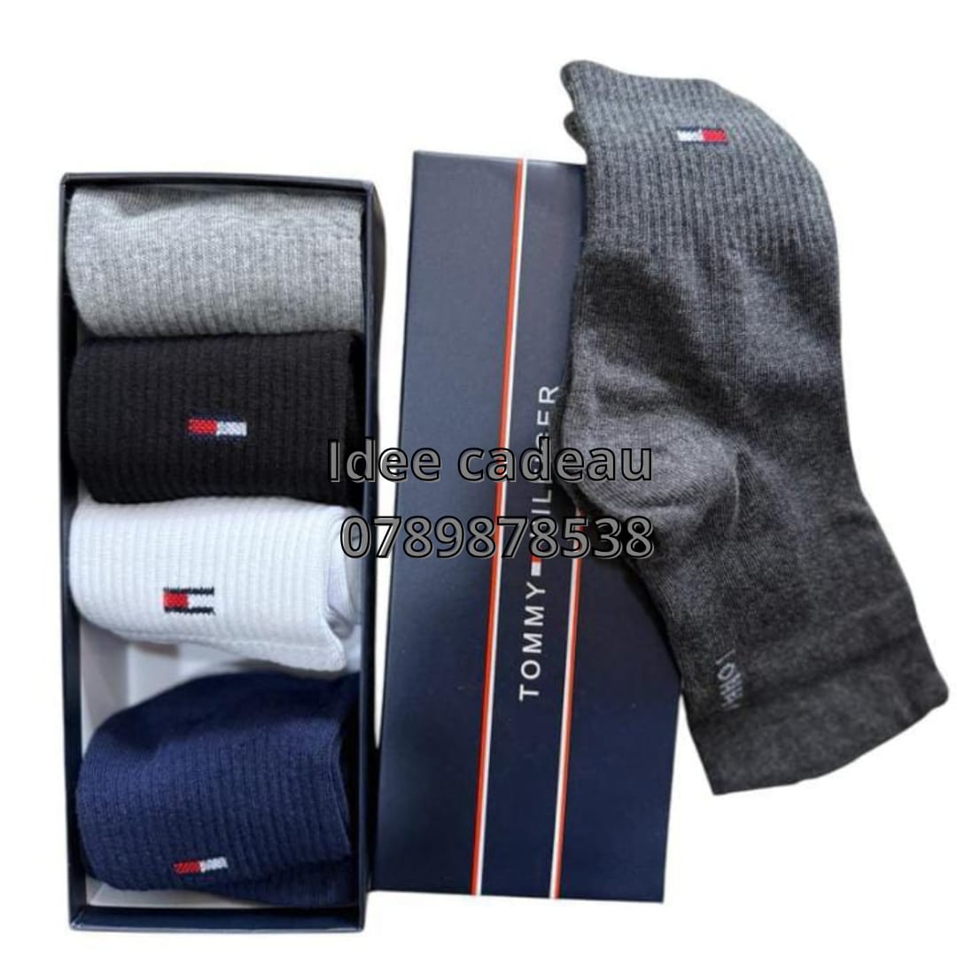 CHAUSSETTES